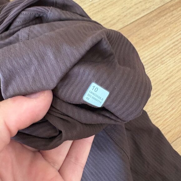 Lululemon Athletic Dance Studio MR Cropped Pants Java Women’s Size 10 - Picture 8 of 8